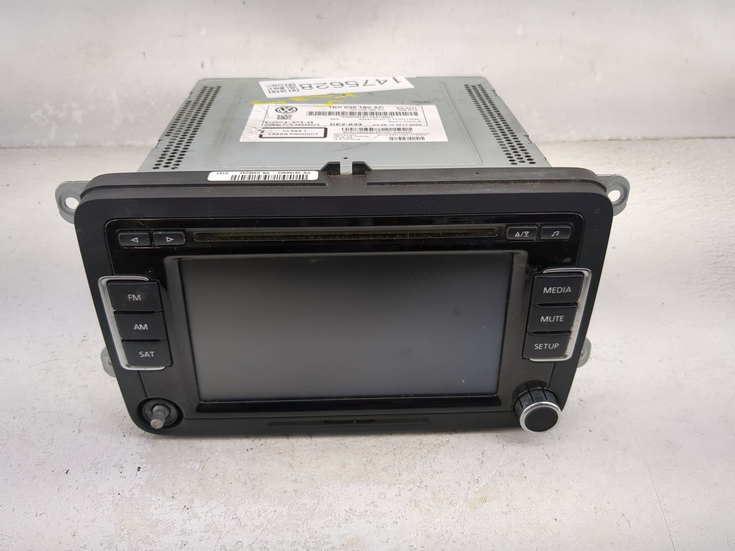 2009-2013 Volkswagen Cc Radio AM FM Cd Player Receiver Replacement P/N:1K0035180AC 28252074 Fits OEM Used Auto Parts - Oemus