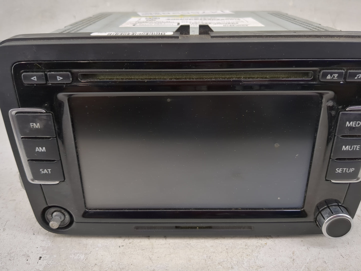 2009-2013 Volkswagen Cc Radio AM FM Cd Player Receiver Replacement P/N:1K0035180AC 28252074 Fits OEM Used Auto Parts - Oemus