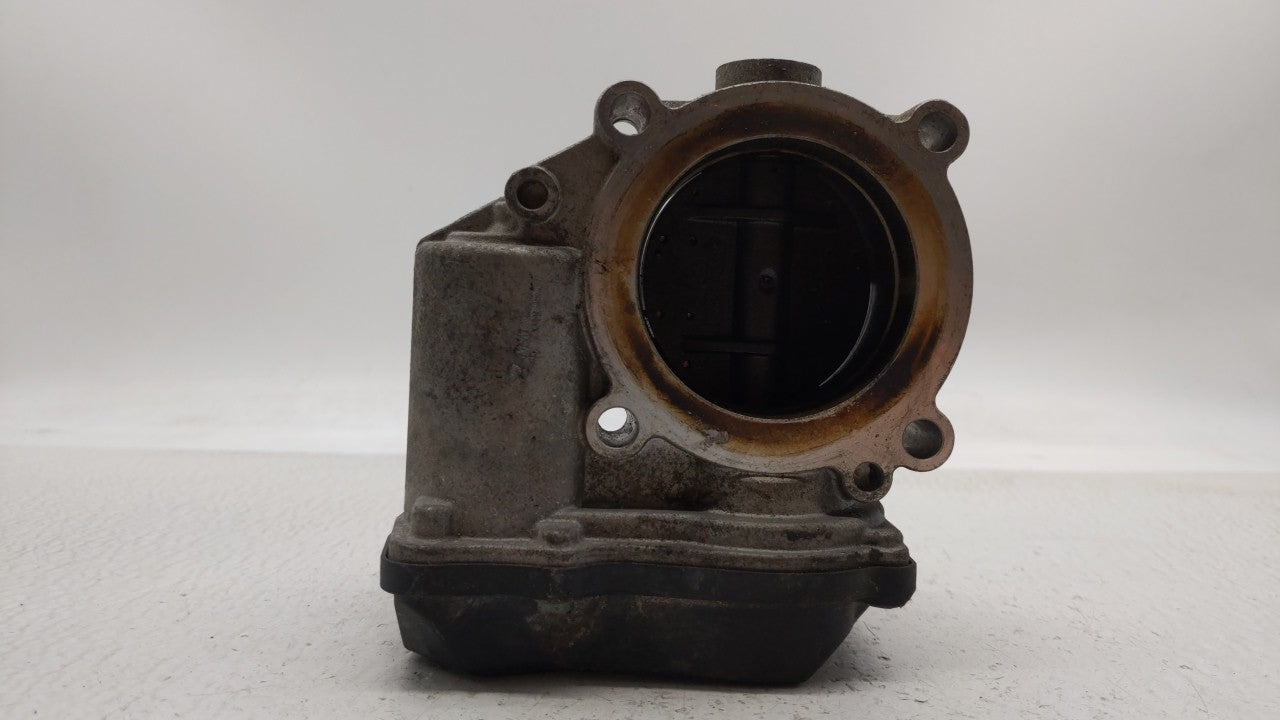 2009-2017 Volkswagen Cc Throttle Body P/N:E8-2103-0-09305-00485 06F 133 062 E Fits OEM Used Auto Parts - Oemusedautoparts1.c