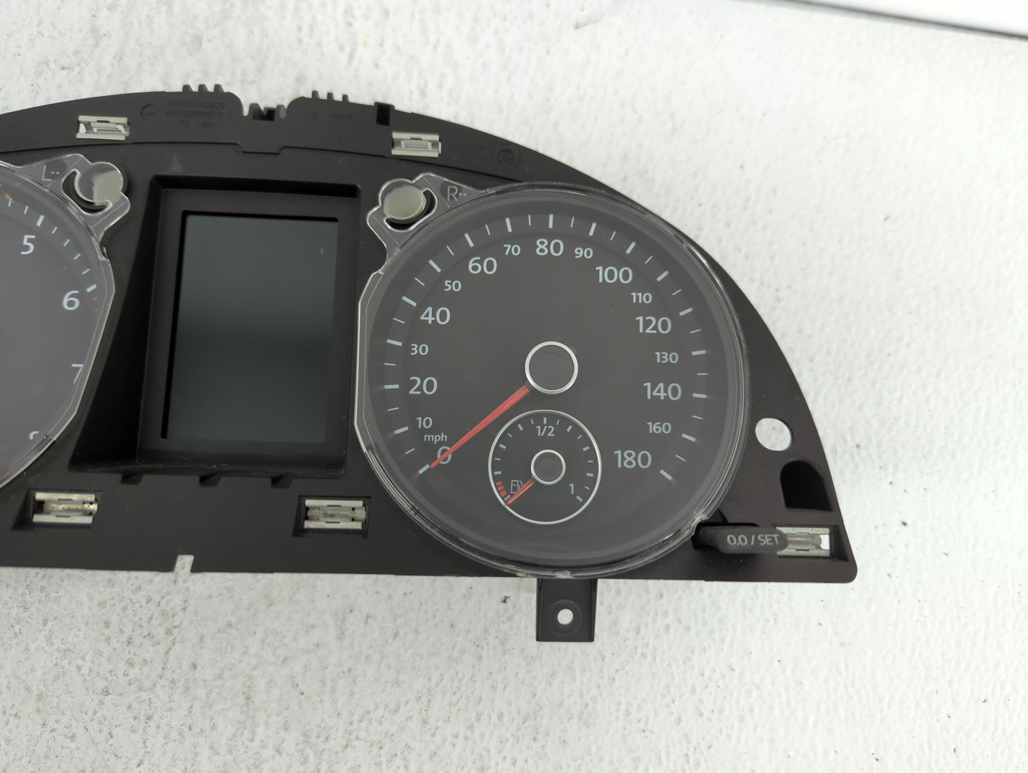 2011 Volkswagen Cc Instrument Cluster Speedometer Gauges P/N:3C8920970M 3C8 920 970M Fits OEM Used Auto Parts - Oemusedautop