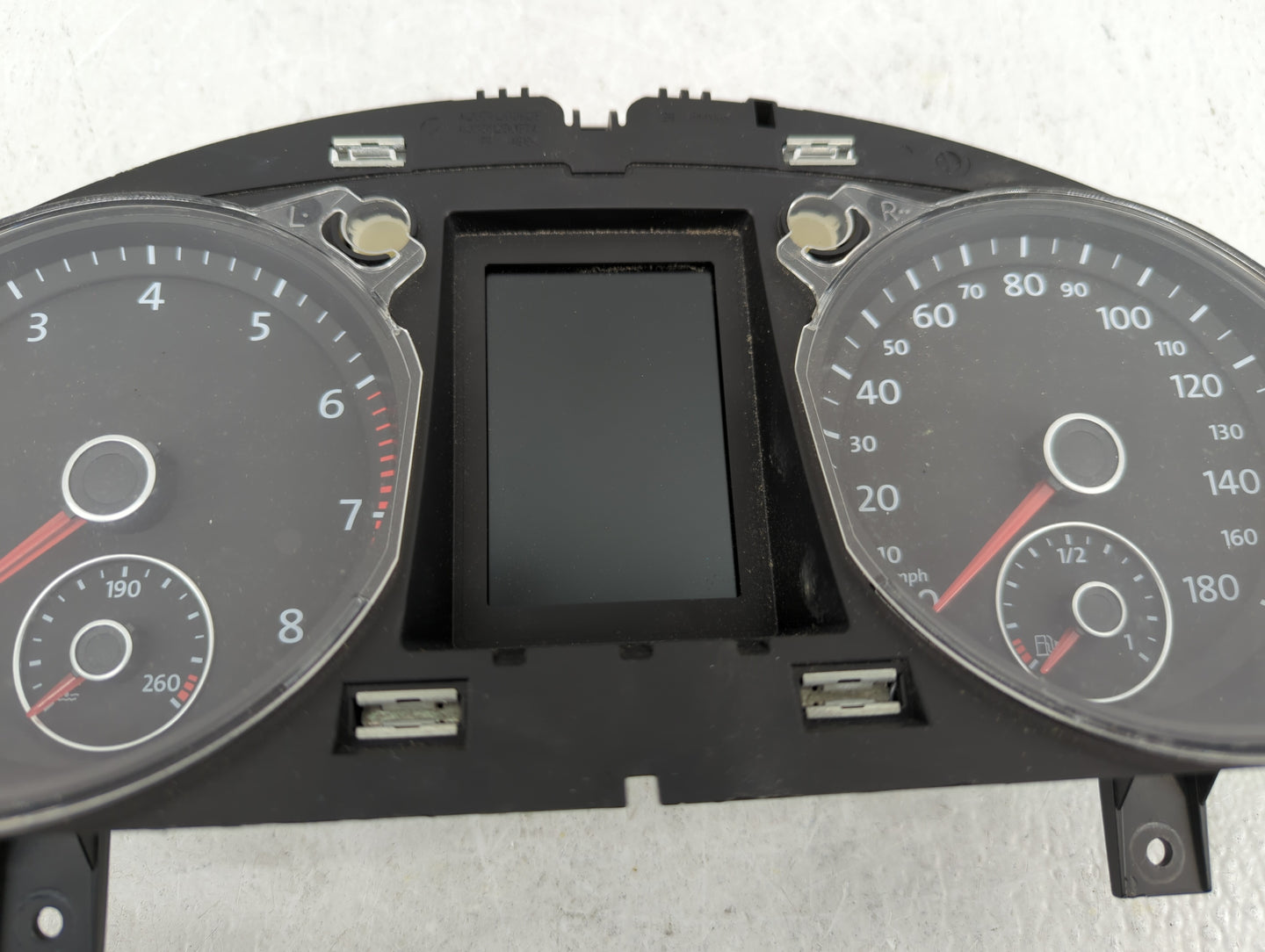 2010-2011 Volkswagen Cc Instrument Cluster Speedometer Gauges P/N:3C8 920 970 M 3C8920970M Fits Fits 2010 2011 OEM Used Auto
