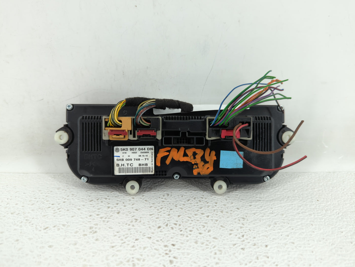 2011-2012 Volkswagen Cc Climate Control Module Temperature AC/Heater Replacement P/N:5K0 907 044 EK 5K0 907 044 DN Fits OEM 