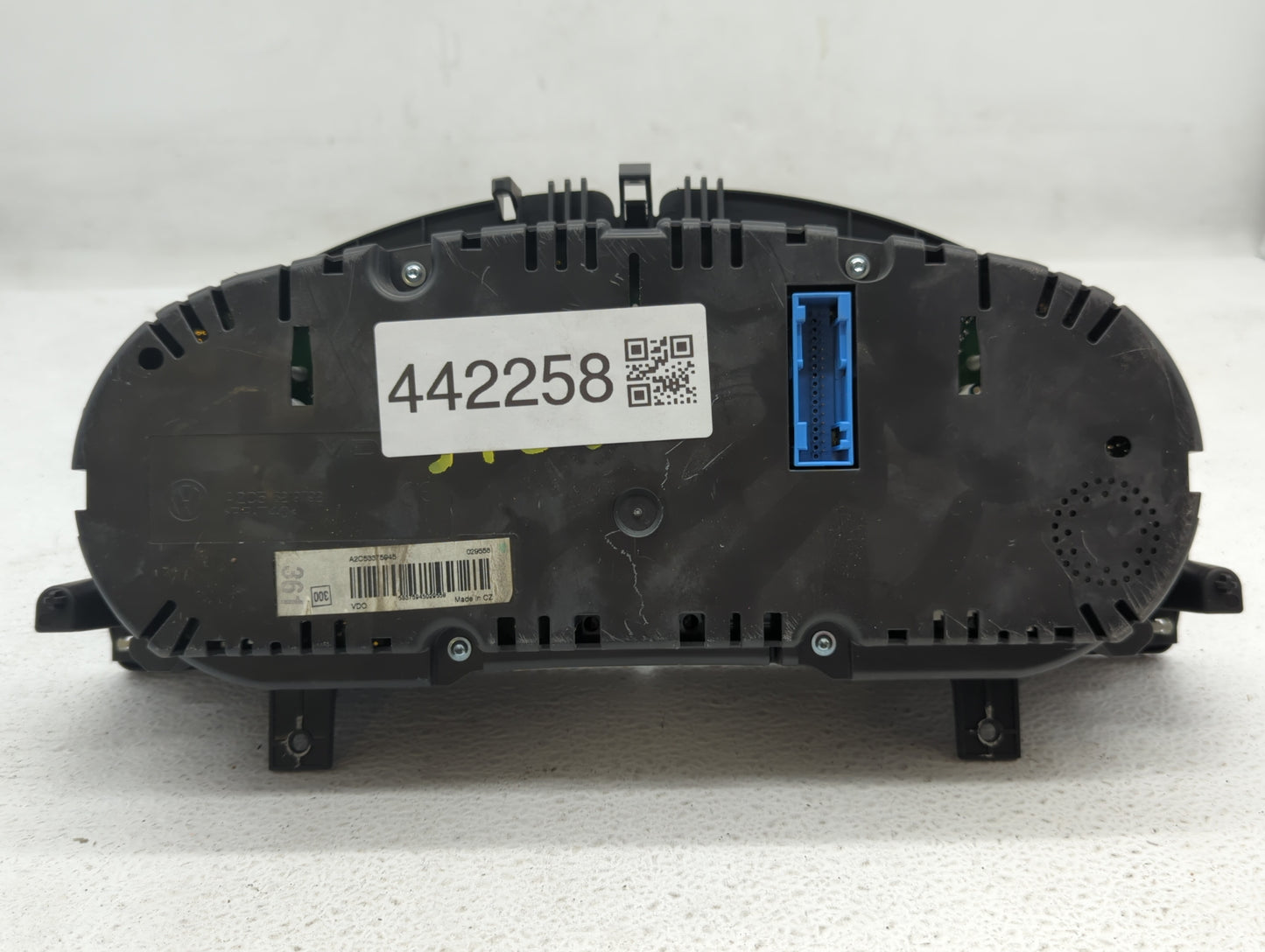 2010-2011 Volkswagen Cc Instrument Cluster Speedometer Gauges P/N:3C8 920 970 M 3C8920970M Fits Fits 2010 2011 OEM Used Auto