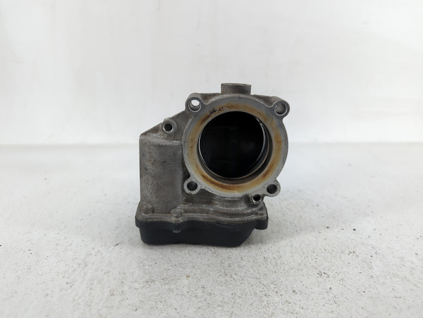 2009-2017 Volkswagen Cc Throttle Body P/N:06F 133 062 G 06F 133 062 Q Fits OEM Used Auto Parts - Oemusedautoparts1.com