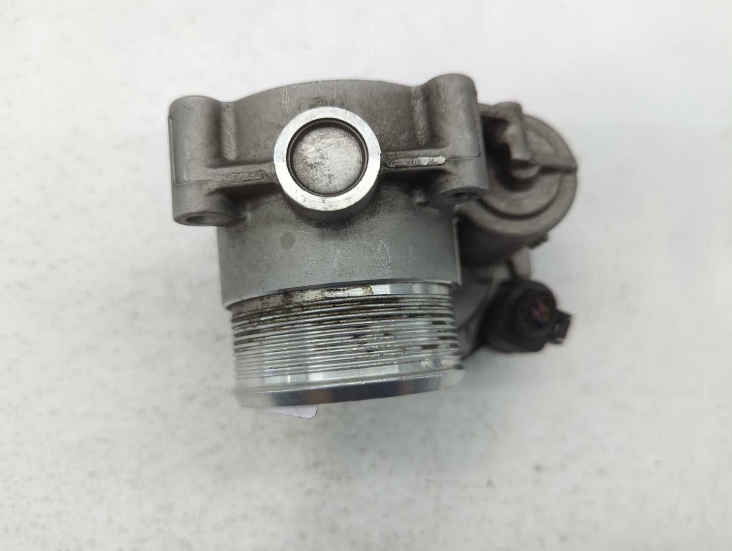 2009-2017 Volkswagen Cc Throttle Body P/N:06F 133 062 J Fits OEM Used Auto Parts - Oemusedautoparts1.com