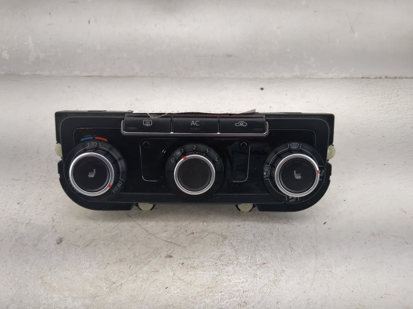 2011-2012 Volkswagen Cc Climate Control Module Temperature AC/Heater Replacement P/N:3C8907336AJ 5HB009751-27 Fits Fits 2011