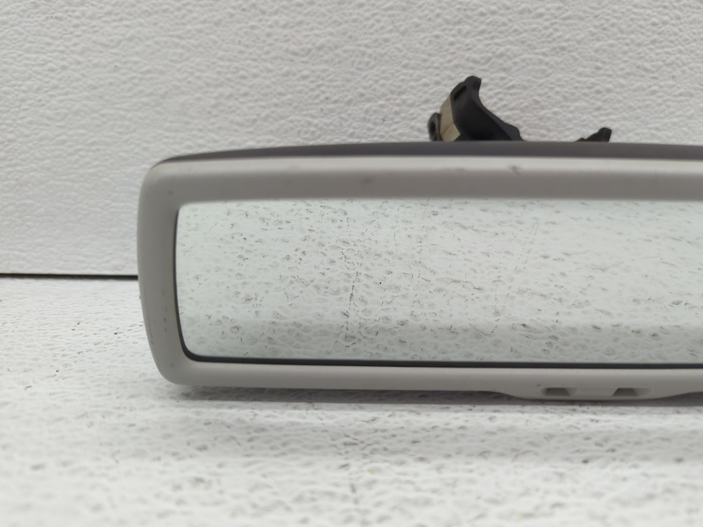 2009-2012 Volkswagen Cc Interior Rear View Mirror Replacement OEM P/N:E11026141 Fits OEM Used Auto Parts - Oemusedautoparts1