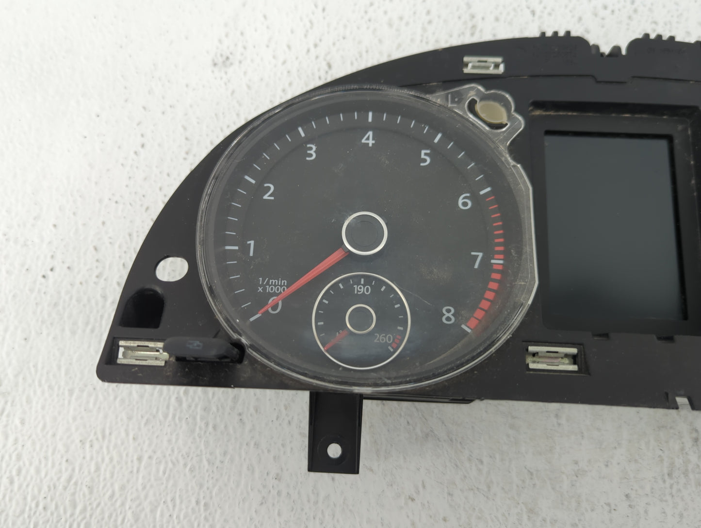 2010-2011 Volkswagen Cc Instrument Cluster Speedometer Gauges P/N:3C8920970M Fits Fits 2010 2011 OEM Used Auto Parts - Oemus