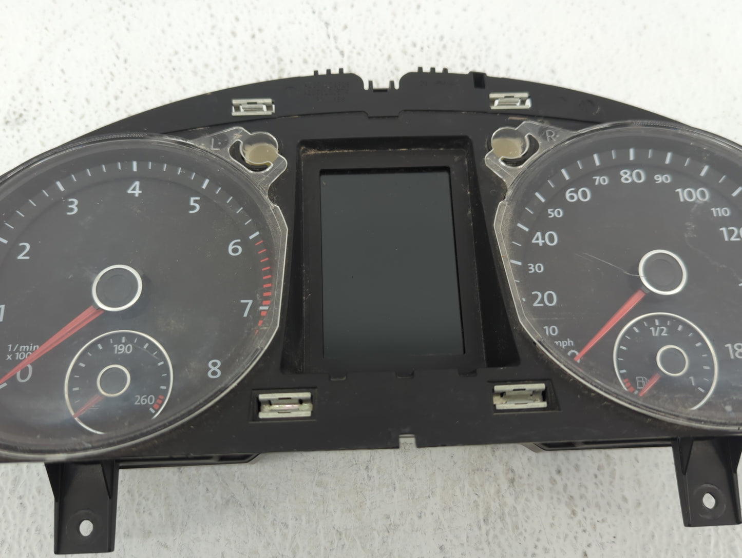 2010-2011 Volkswagen Cc Instrument Cluster Speedometer Gauges P/N:3C8920970M Fits Fits 2010 2011 OEM Used Auto Parts - Oemus