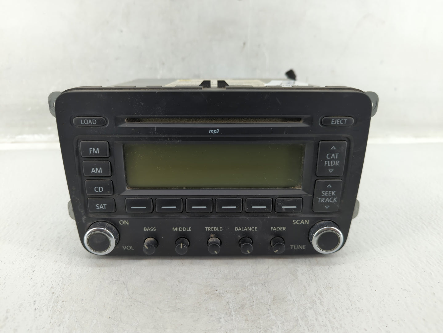 Volkswagen Cc Am Fm Cd Player Radio Receiver - Oemusedautoparts1.com