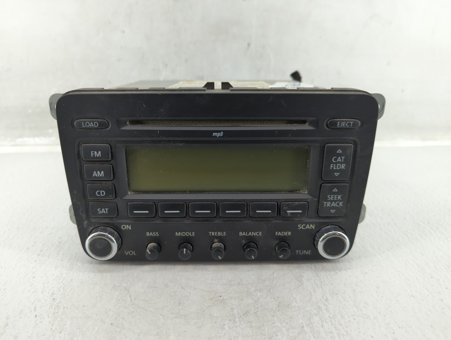 Volkswagen Cc Am Fm Cd Player Radio Receiver - Oemusedautoparts1.com