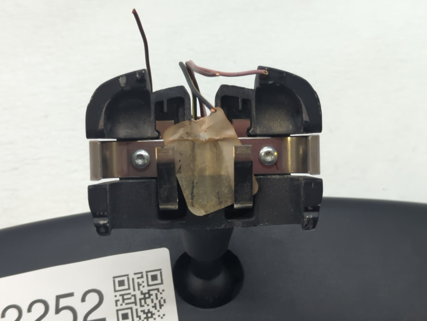 2009-2012 Volkswagen Cc Interior Rear View Mirror Replacement OEM P/N:GNTX-398 IE1102614 Fits OEM Used Auto Parts - Oemuseda