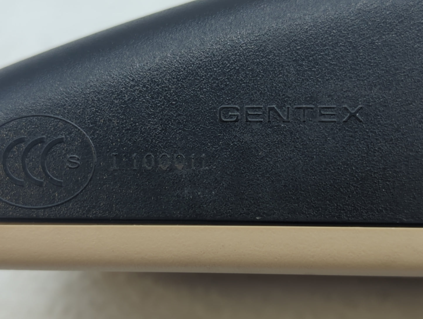 2009-2012 Volkswagen Cc Interior Rear View Mirror Replacement OEM P/N:GNTX-398 IE1102614 Fits OEM Used Auto Parts - Oemuseda