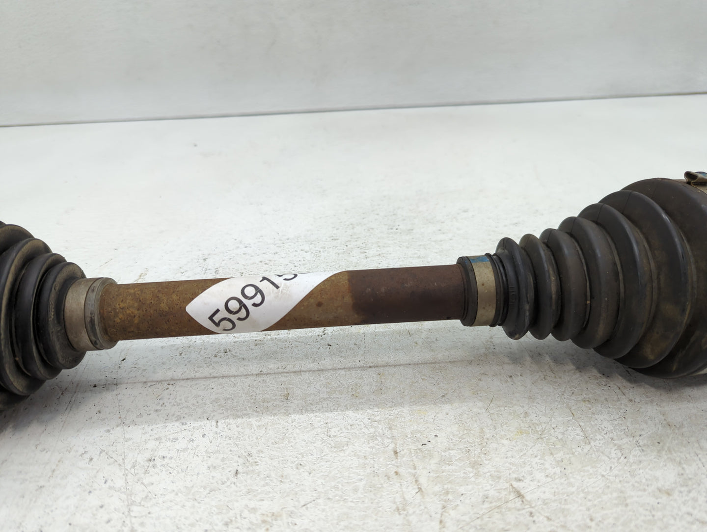 2011-2017 Volkswagen Cc Axle Shaft Front Passenger Cv C/v - Oemusedautoparts1.com