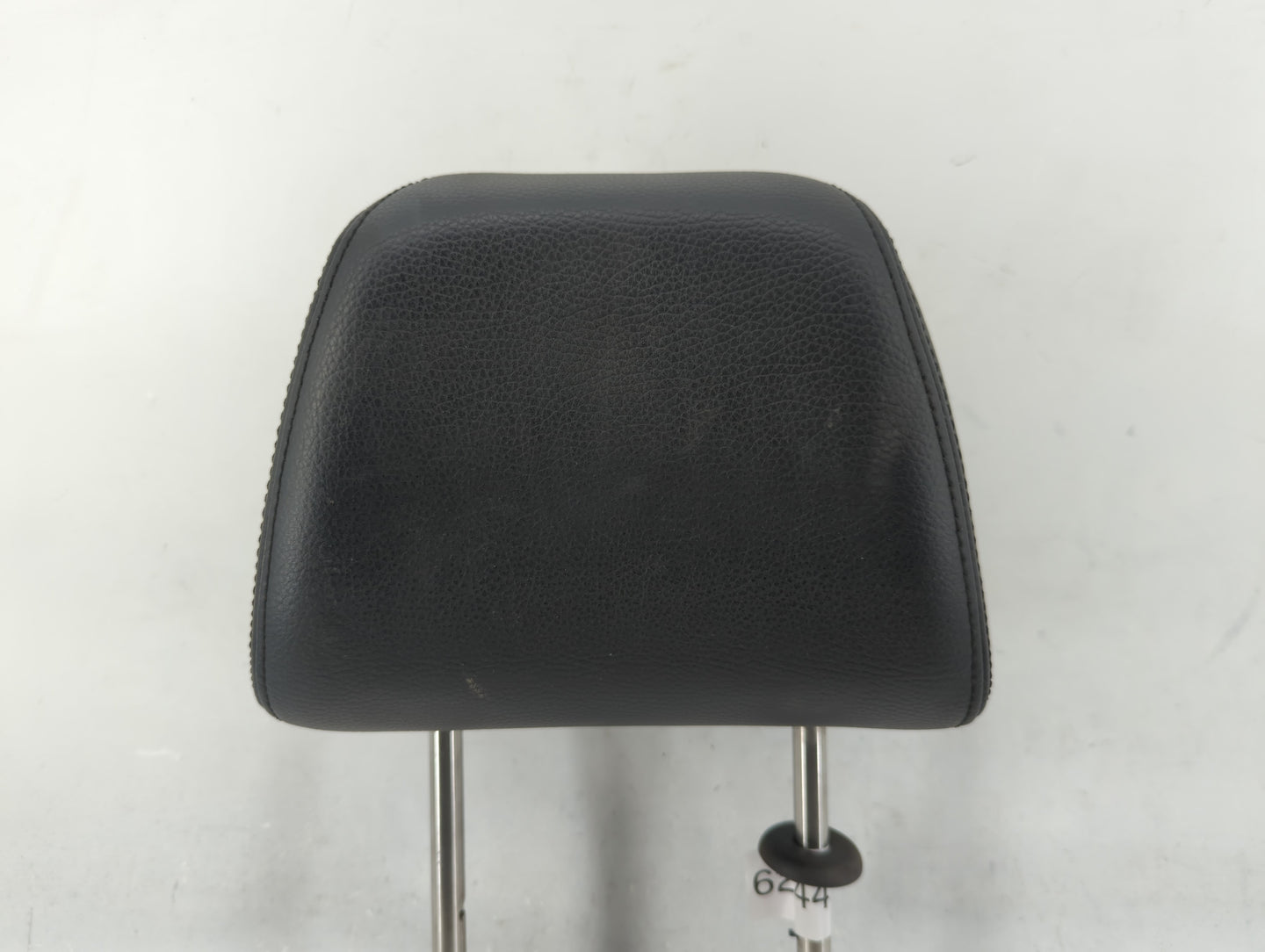 2011 Volkswagen Cc Headrest Head Rest Front Driver Passenger Seat Fits Fits 2000 2001 OEM Used Auto Parts - Oemusedautoparts