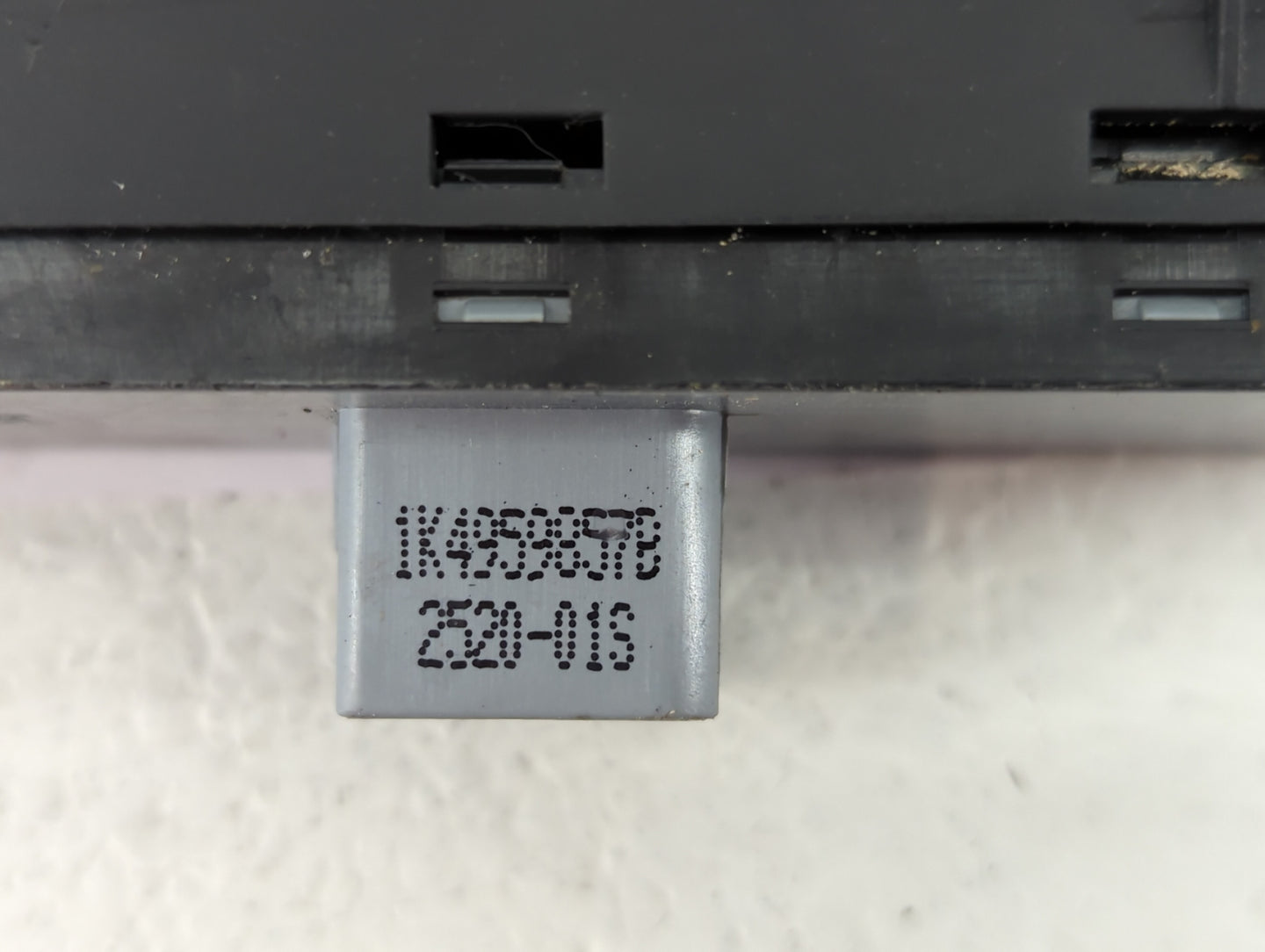 2009-2017 Volkswagen Cc Master Power Window Switch Replacement Driver Side Left P/N:1K49598578 Fits OEM Used Auto Parts - Oe