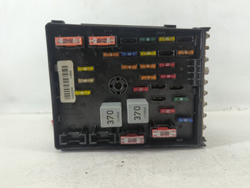 2009-2012 Volkswagen Cc Fusebox Fuse Box Panel Relay Module P/N:6359-2777 3C0 937 125 Fits Fits 2009 2010 2011 2012 OEM Used Auto Parts