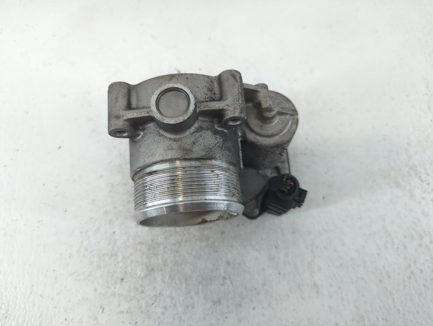 2009-2017 Volkswagen Cc Throttle Body P/N:06F 133 062 Q Fits OEM Used Auto Parts - Oemusedautoparts1.com