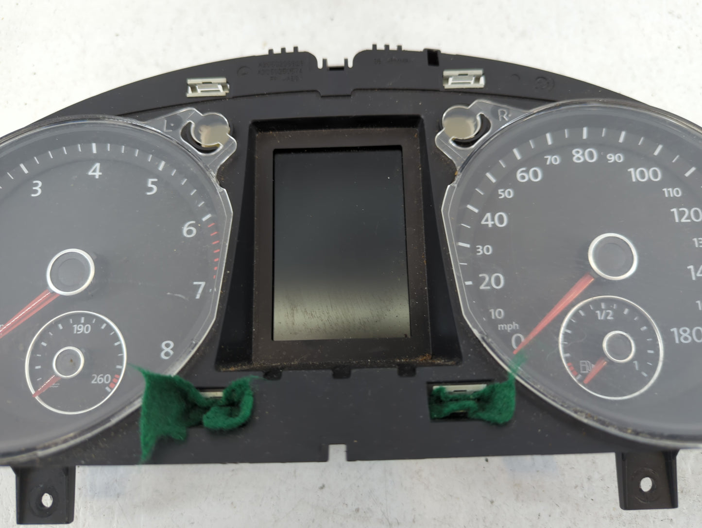 2010-2011 Volkswagen Cc Instrument Cluster Speedometer Gauges P/N:3C8920 970M Fits Fits 2010 2011 OEM Used Auto Parts - Oemu