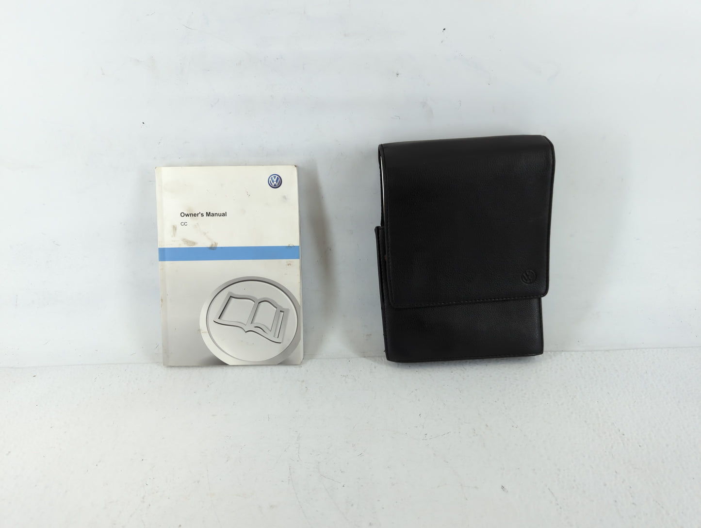 2011 Volkswagen Cc Owners Manual Book Guide P/N:1215N1PCC21 OEM Used Auto Parts - Oemusedautoparts1.com