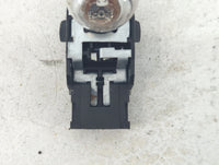 2007-2011 Volkswagen Eos Tail Light Assembly Driver Left OEM P/N:1Q0.945.093 1Q0.945.257 Fits Fits 2007 2008 2009 2010 2011 