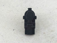 2007-2011 Volkswagen Eos Tail Light Assembly Driver Left OEM P/N:1Q0.945.093 1Q0.945.257 Fits Fits 2007 2008 2009 2010 2011 