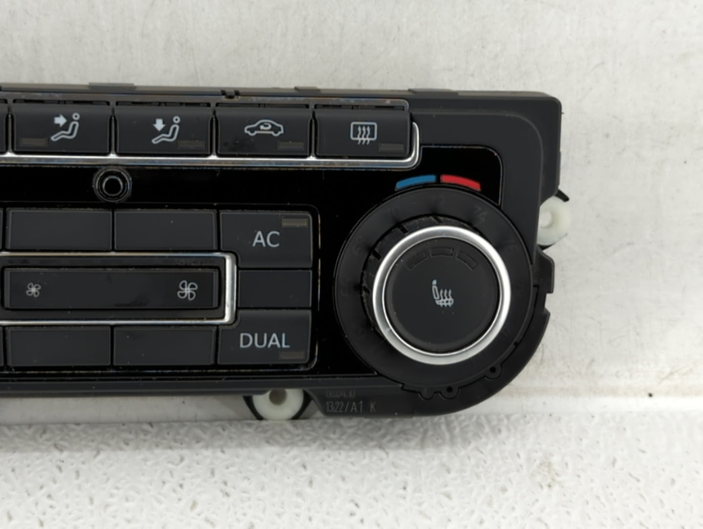 2011 Volkswagen Eos Climate Control Module Temperature AC/Heater Replacement P/N:5K0 907 044 CF 5HB 009 748-41 Fits Fits 201