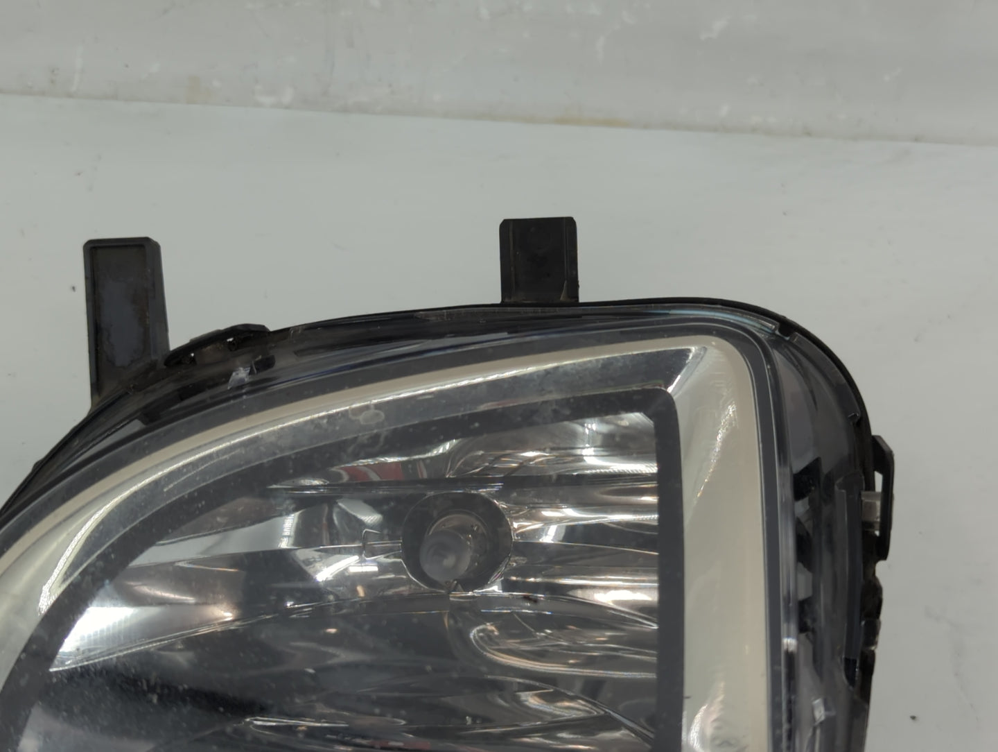Volkswagen Golf Passenger Right Oem Front Light Lamp - Oemusedautoparts1.com