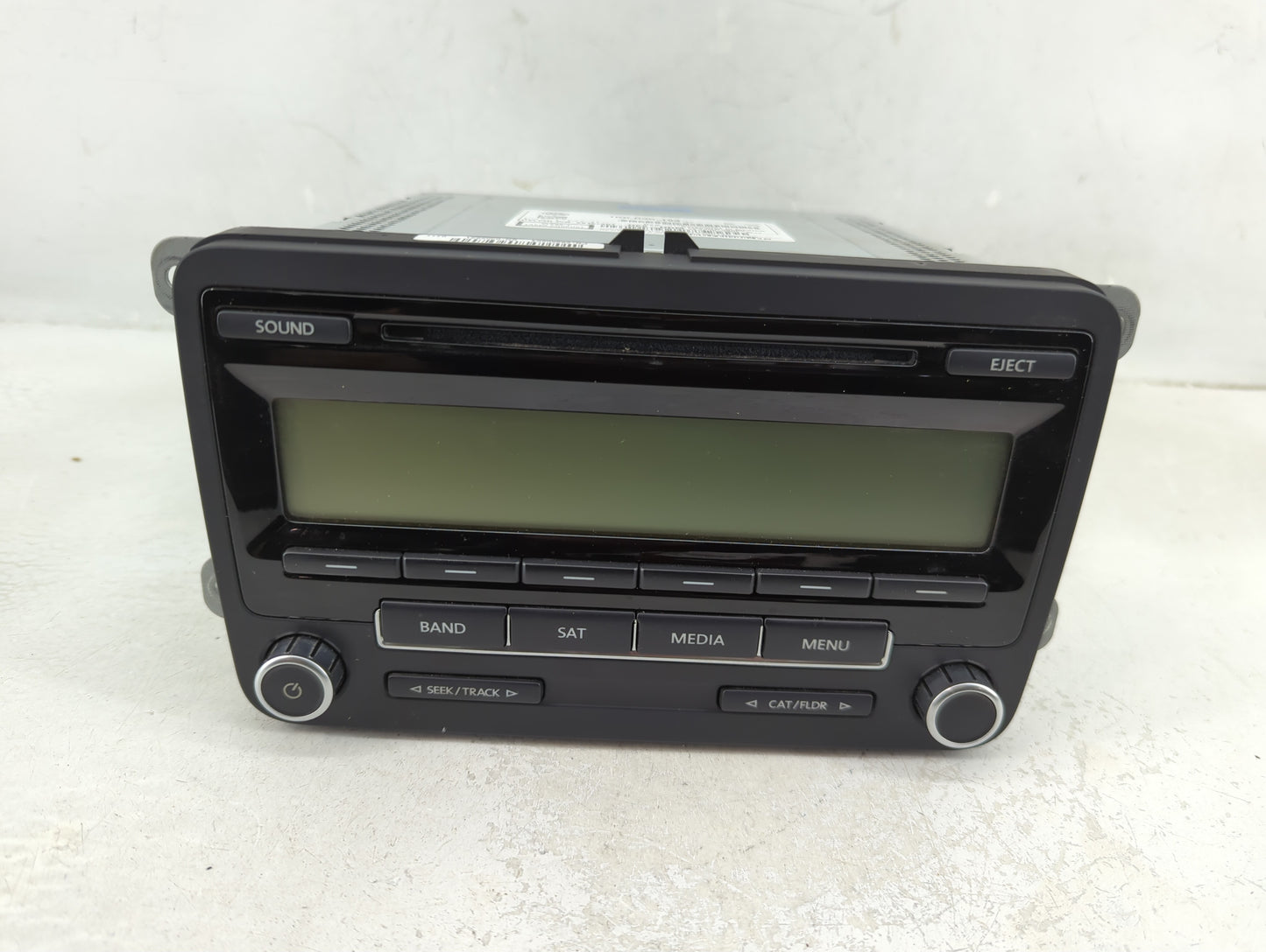 2010-2011 Volkswagen Golf Radio AM FM Cd Player Receiver Replacement P/N:1K0035164 Fits Fits 2010 2011 2012 2013 2014 OEM Us