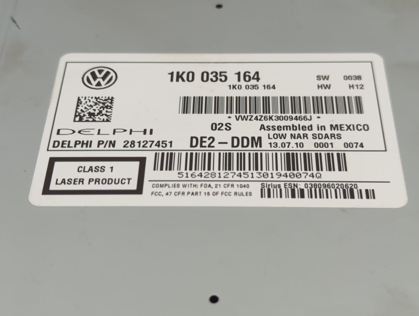 2010-2011 Volkswagen Golf Radio AM FM Cd Player Receiver Replacement P/N:1K0035164 Fits Fits 2010 2011 2012 2013 2014 OEM Us