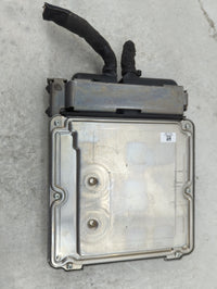 2011 Volkswagen Golf PCM Engine Control Computer ECU ECM PCU OEM P/N:0 261 S05 977 1K0 907 115 AQ Fits OEM Used Auto Parts -