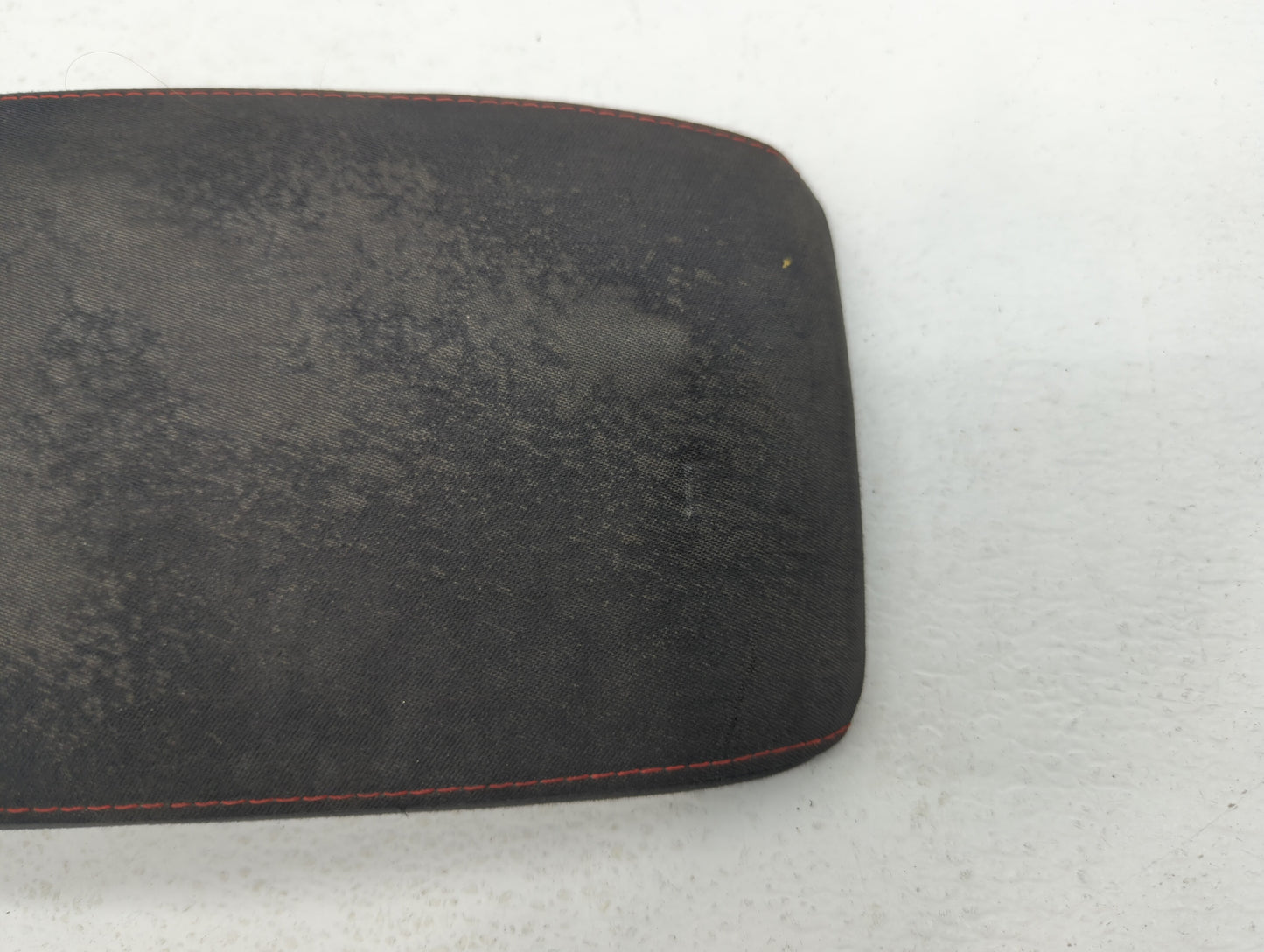 2011 Volkswagen Golf Center Console Armrest Cover Lid Black - Oemusedautoparts1.com