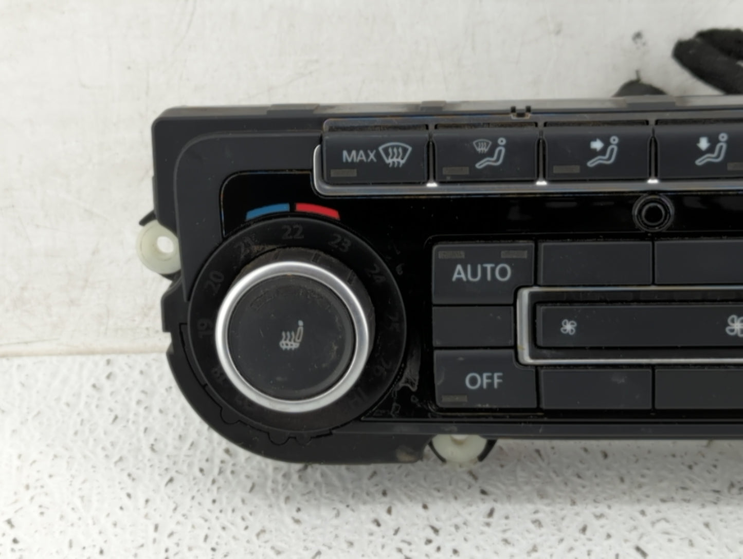 2010-2011 Volkswagen Gti Climate Control Module Temperature AC/Heater Replacement P/N:3C8 907 336AJ 5K0 907 044 BT Fits OEM 