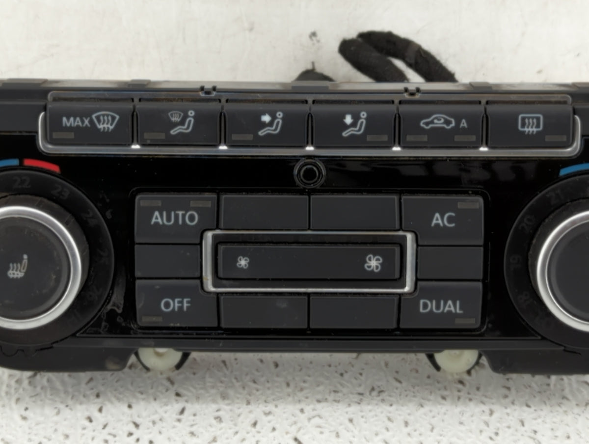 2010-2011 Volkswagen Gti Climate Control Module Temperature AC/Heater Replacement P/N:3C8 907 336AJ 5K0 907 044 BT Fits OEM 