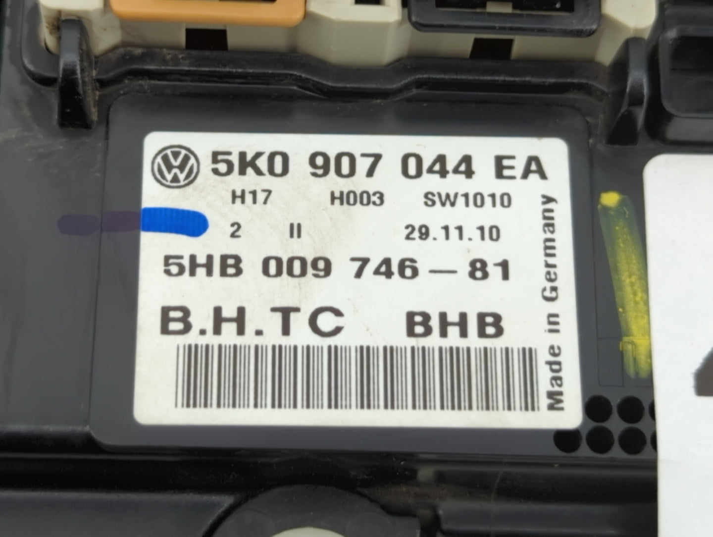 2010-2011 Volkswagen Gti Climate Control Module Temperature AC/Heater Replacement P/N:3C8 907 336AJ 5K0 907 044 BT Fits OEM 