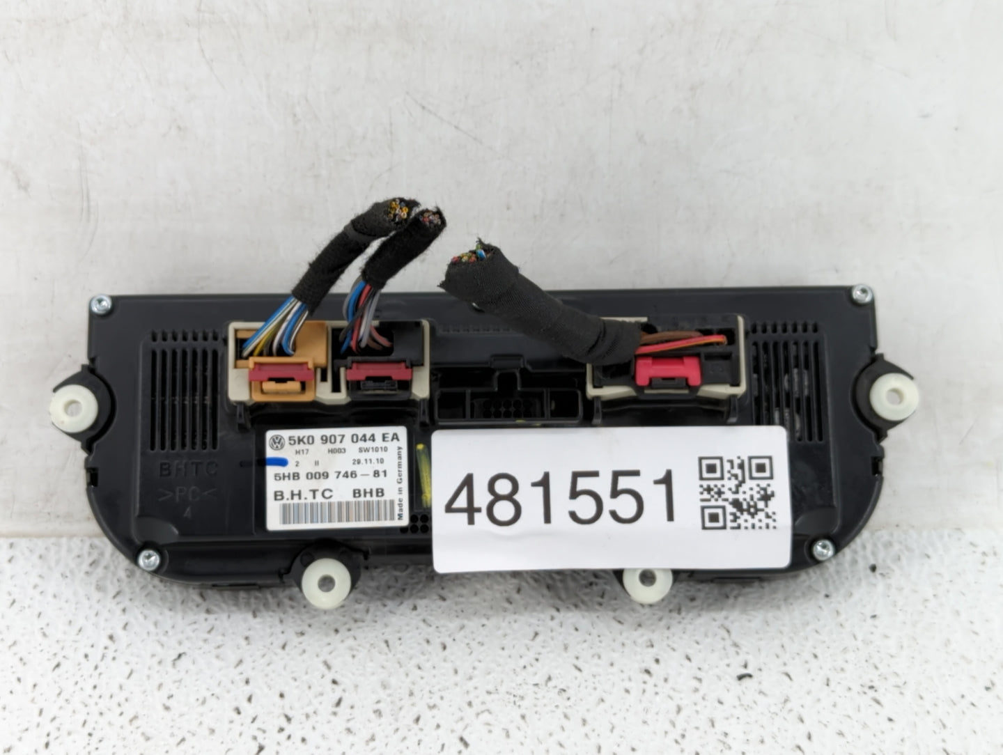2010-2011 Volkswagen Gti Climate Control Module Temperature AC/Heater Replacement P/N:3C8 907 336AJ 5K0 907 044 BT Fits OEM 