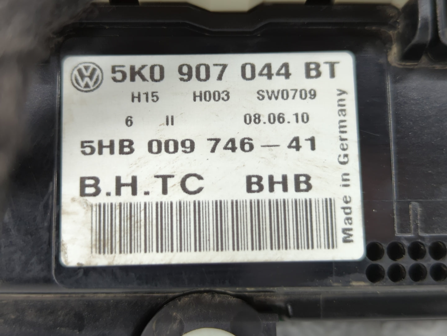 2010-2011 Volkswagen Gti Climate Control Module Temperature AC/Heater Replacement P/N:3C8 907 336AJ 5K0 907 044 BT Fits OEM 