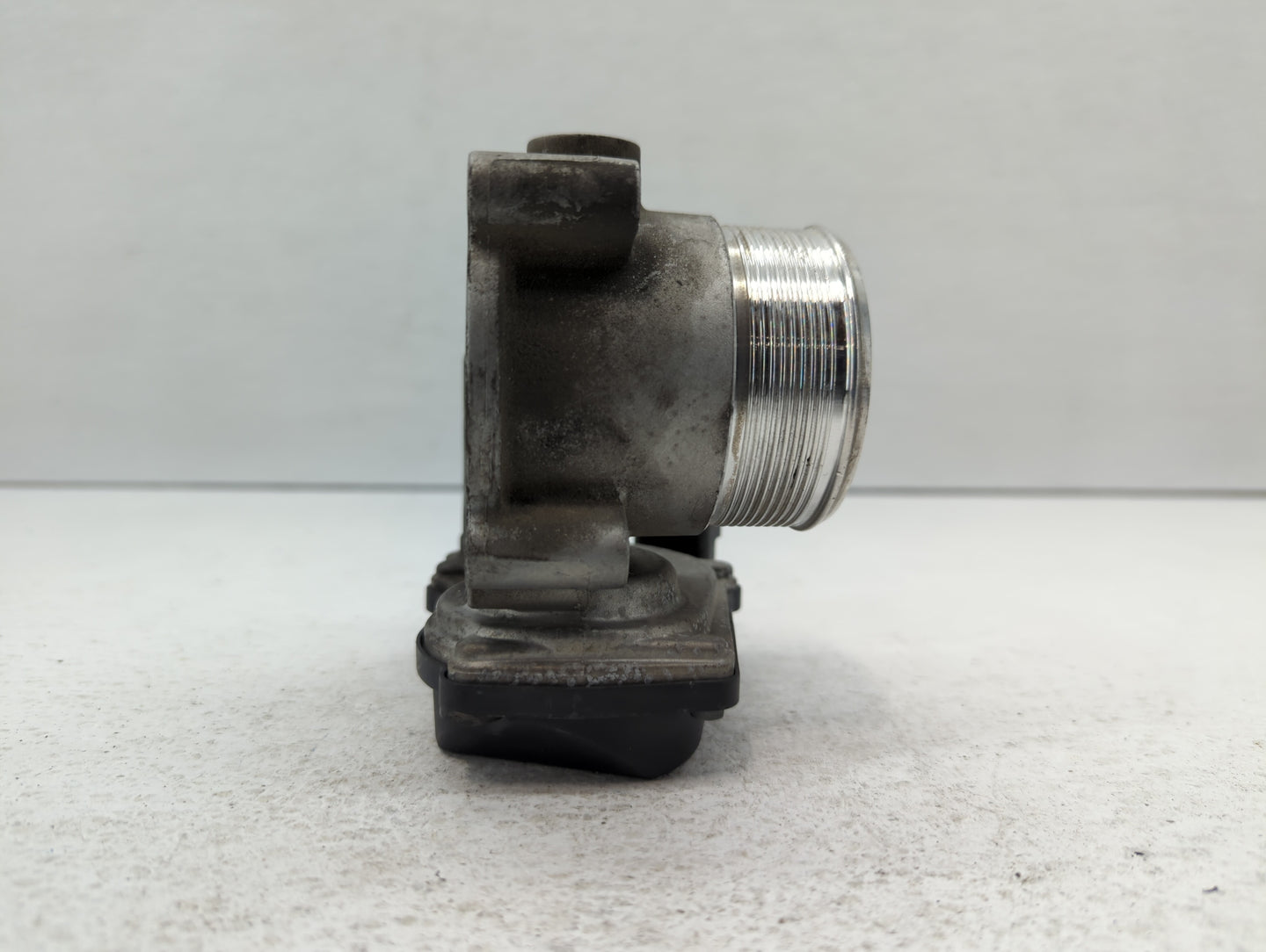 2006-2019 Volkswagen Gti Throttle Body P/N:06F 133 062 Q Fits OEM Used Auto Parts - Oemusedautoparts1.com