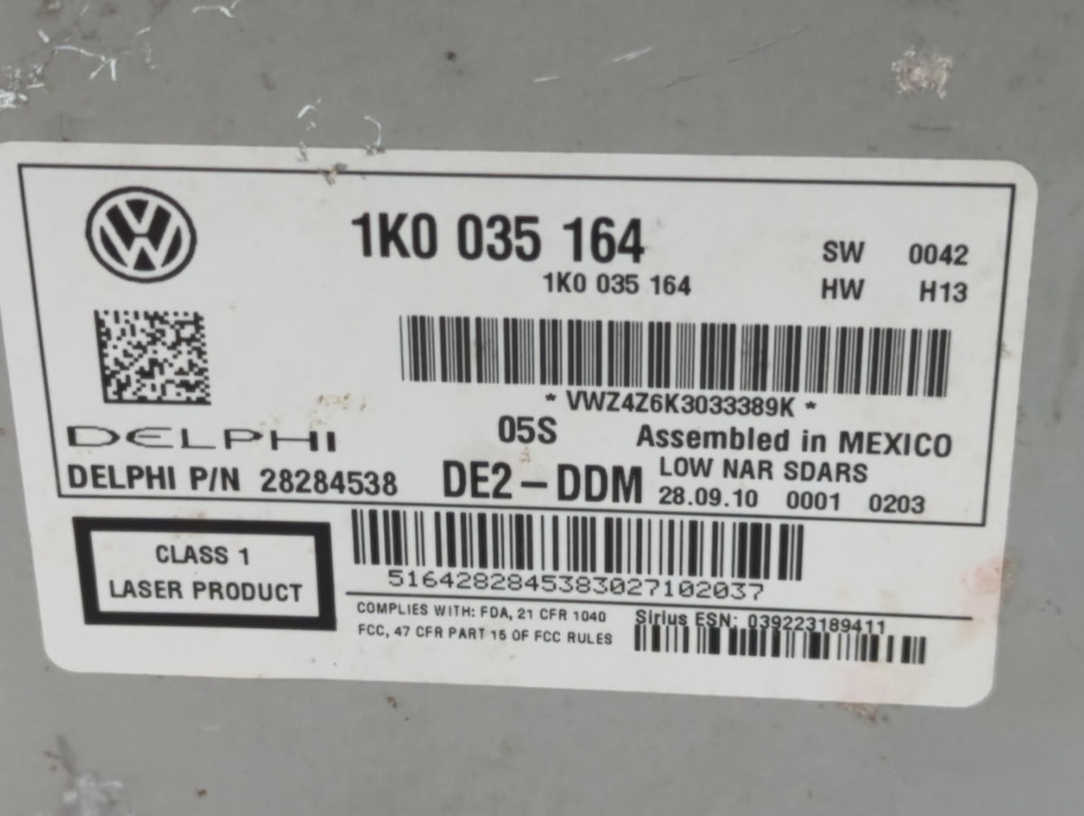 2010-2011 Volkswagen Gti Am Fm Cd Player Radio Receiver - Oemusedautoparts1.com