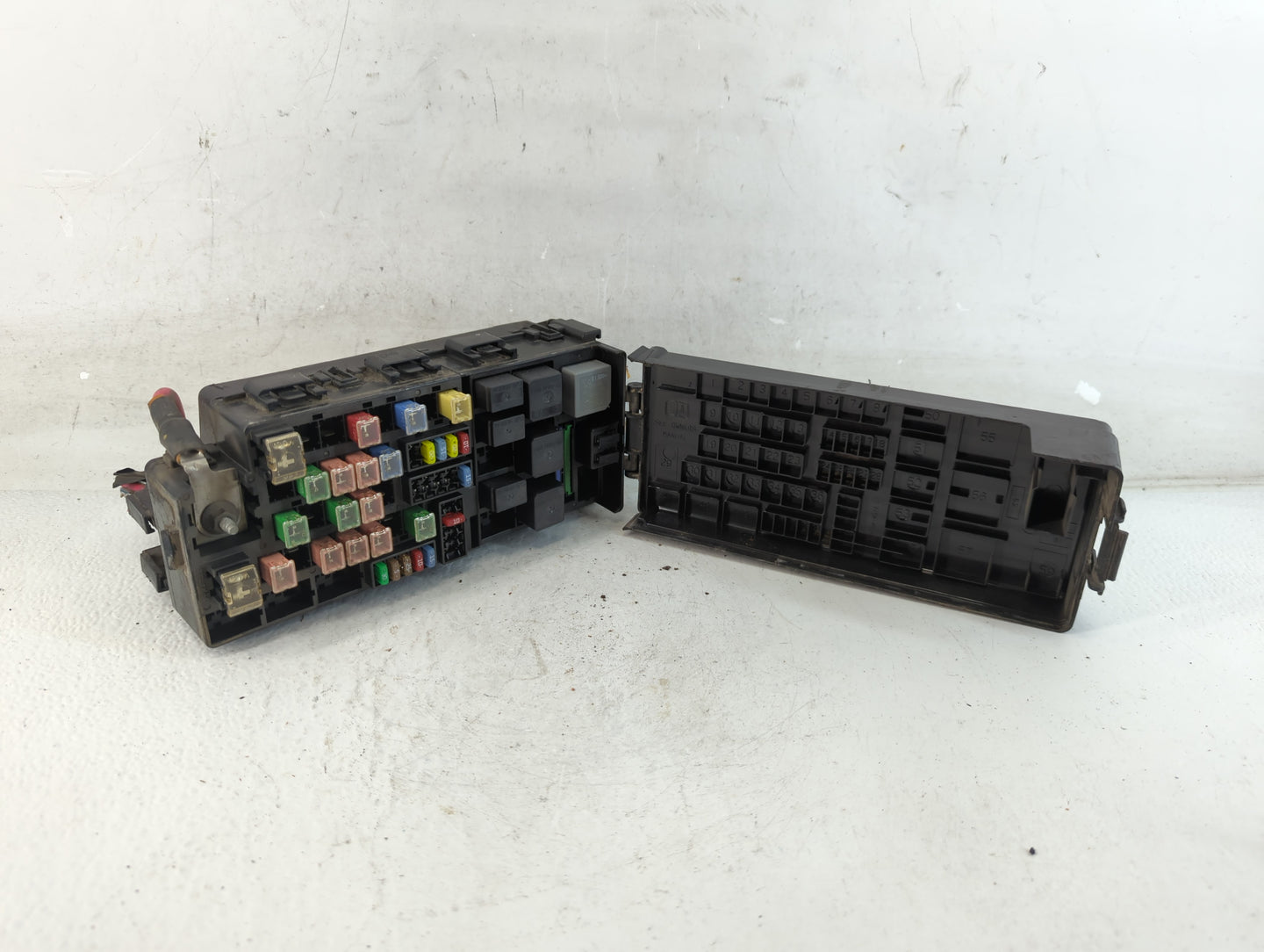 2010-2014 Volkswagen Jetta Fusebox Fuse Box Panel Relay Module P/N:7154-1882 Fits OEM Used Auto Parts - Oemusedautoparts1.co