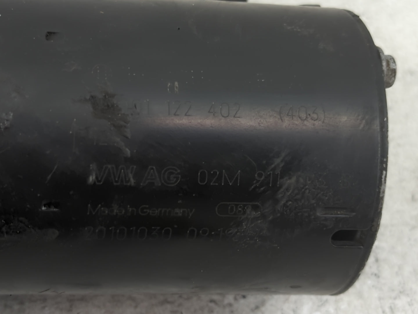 2005-2014 Volkswagen Jetta Car Starter Motor Solenoid OEM P/N:01 122 402 Fits OEM Used Auto Parts - Oemusedautoparts1.com