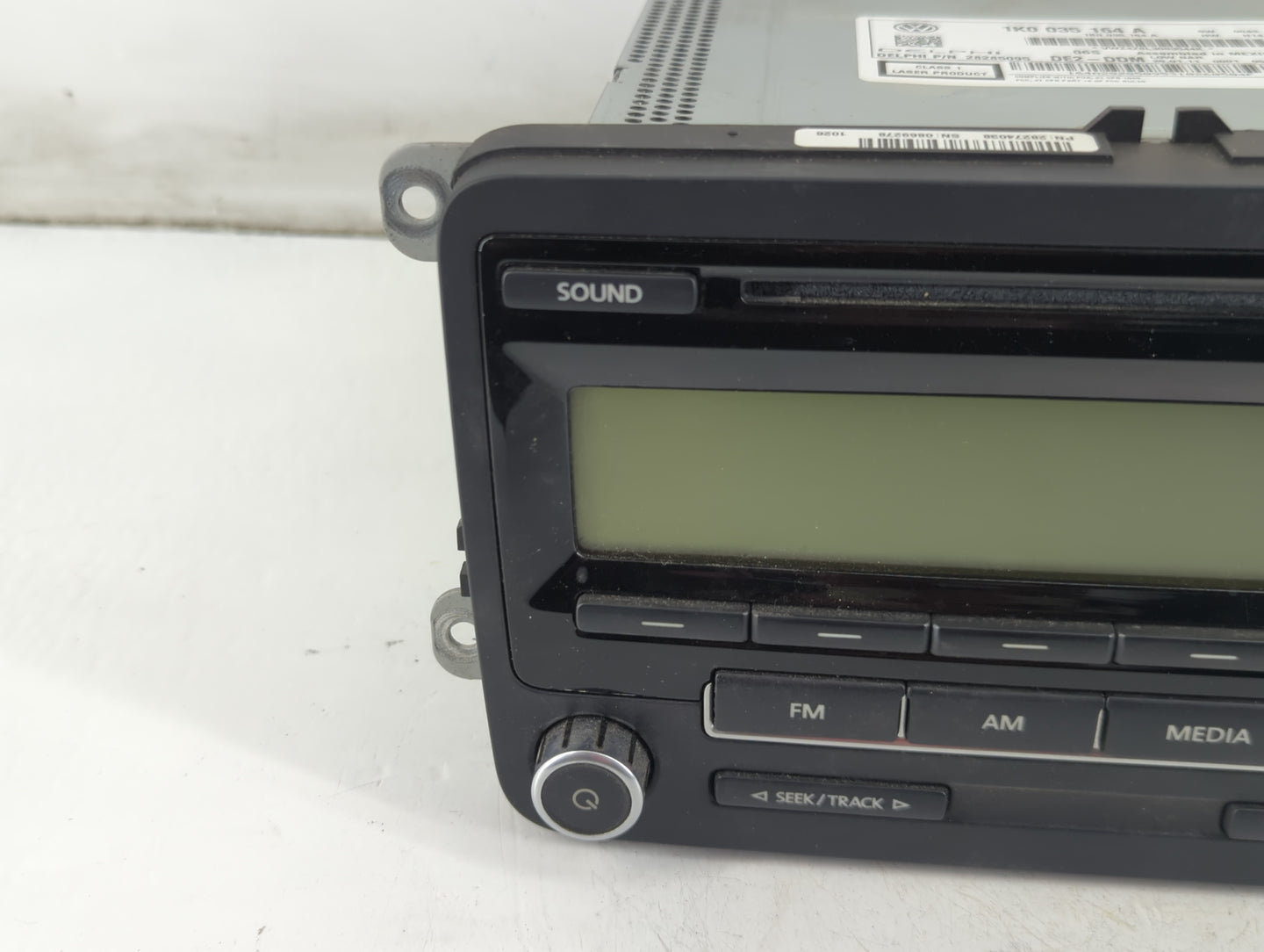 2011-2014 Volkswagen Jetta Radio AM FM Cd Player Receiver Replacement P/N:1K0 035 164 A Fits Fits 2011 2012 2013 2014 OEM Us