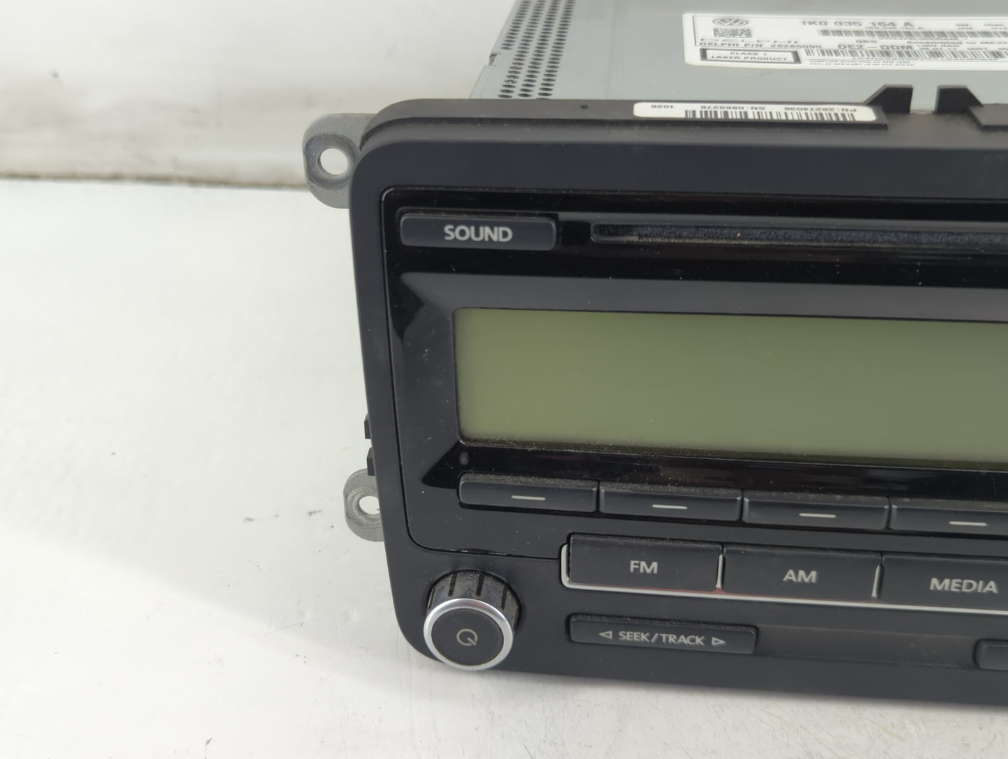 2011-2014 Volkswagen Jetta Radio AM FM Cd Player Receiver Replacement P/N:1K0 035 164 A Fits Fits 2011 2012 2013 2014 OEM Us