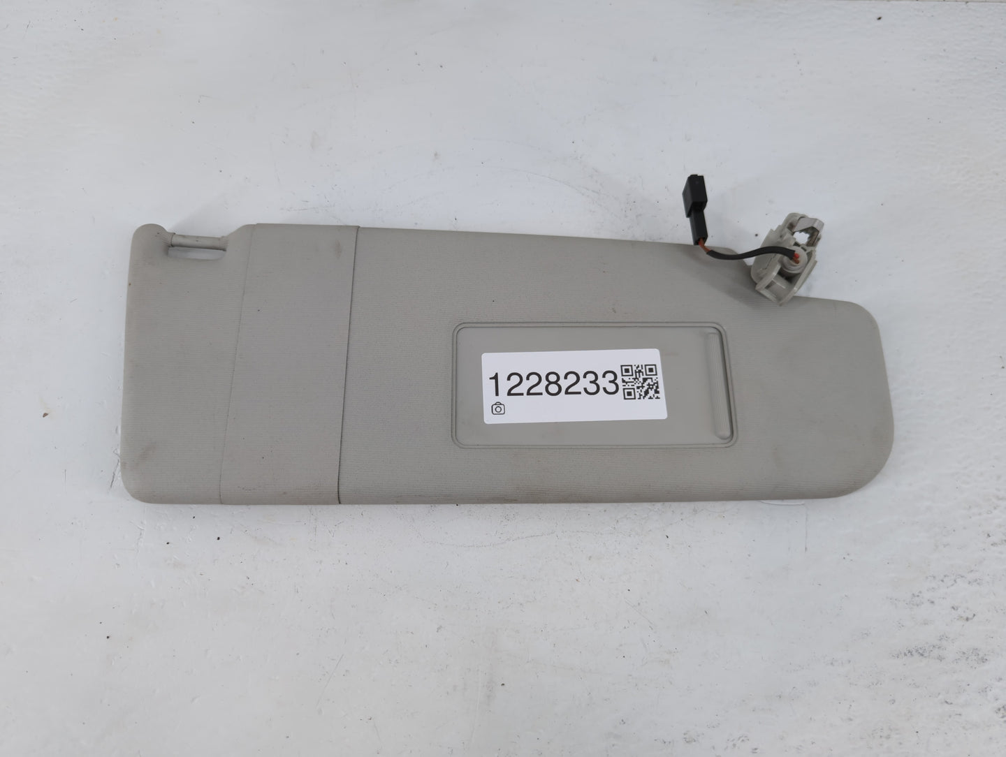 2011-2018 Volkswagen Jetta Sun Visor Shade Replacement Passenger Right Mirror Fits Fits 2011 2012 2013 2014 2015 2016 2017 2