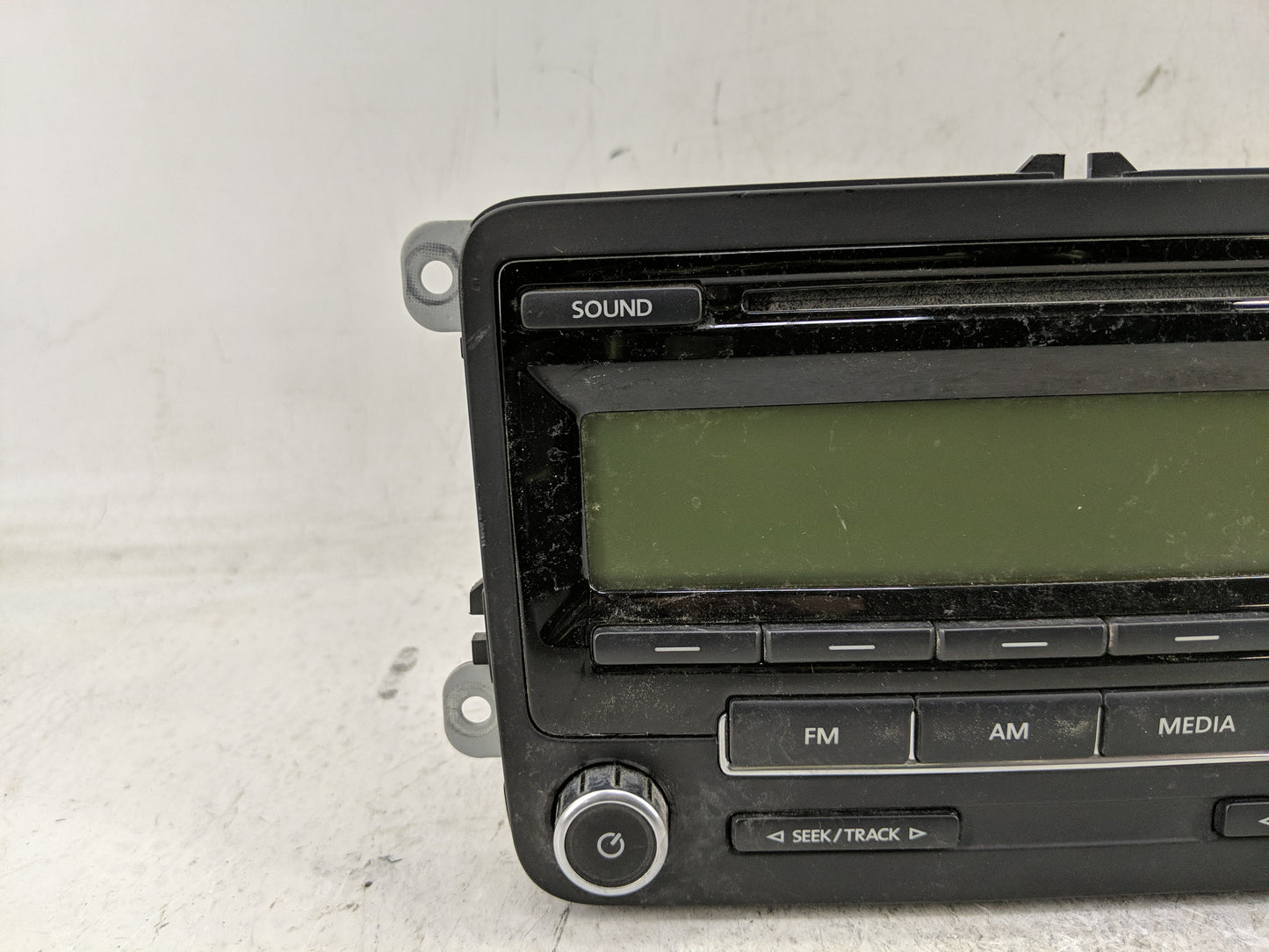 2011 Volkswagen Jetta Radio AM FM Cd Player Receiver Replacement P/N:1K0 035 164 A Fits OEM Used Auto Parts - Oemusedautopar