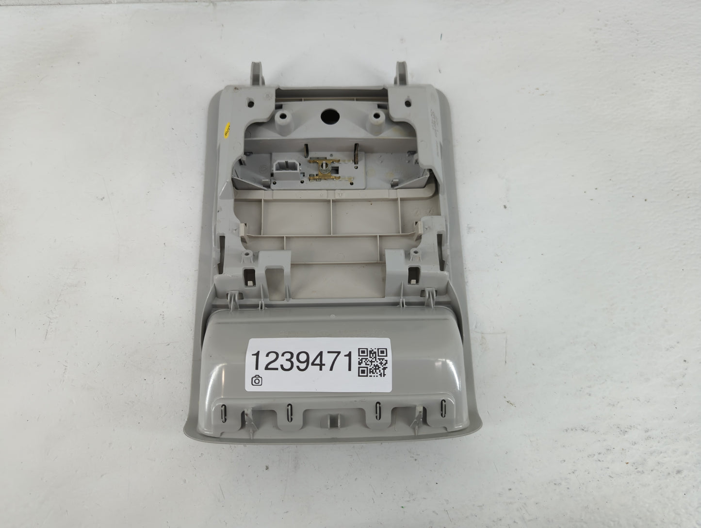 2011 Volkswagen Jetta Overhead Roof Console - Oemusedautoparts1.com