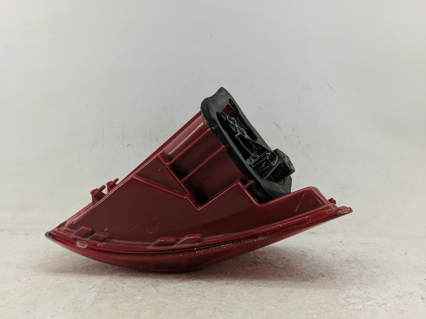 2008-2011 Volkswagen Jetta Tail Light Assembly Passenger Right OEM Fits Fits 2008 2009 2010 2011 OEM Used Auto Parts - Oemus