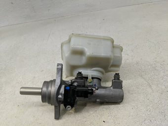 compare product 2009-2018 Volkswagen Jetta Brake Master Cylinder 1300390
