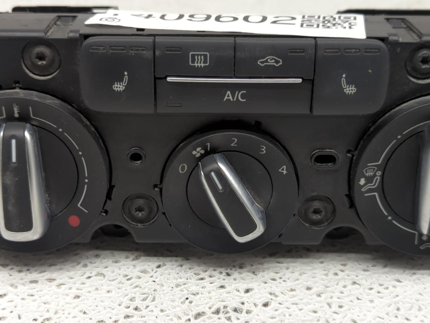 2011-2014 Volkswagen Jetta Climate Control Module Temperature AC/Heater Replacement P/N:5C1819045 Fits Fits 2011 2012 2013 2