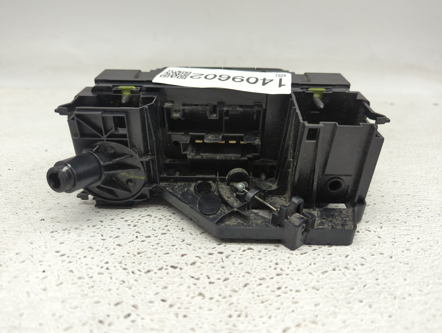 2011-2014 Volkswagen Jetta Climate Control Module Temperature AC/Heater Replacement P/N:5C1819045 Fits Fits 2011 2012 2013 2